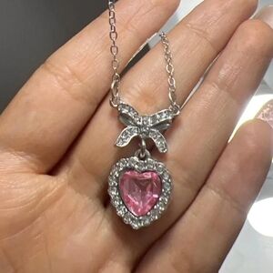 Elegant Pink Heart Pendant Necklace